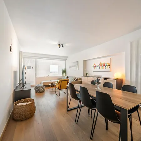 Apartment Beautiful By The Sea, Cleaning Included Blankenberge